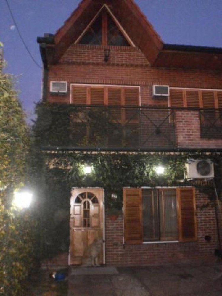 3 Schlafzimmer Haus in Tres de Febrero, Argentina, Nr. 6229