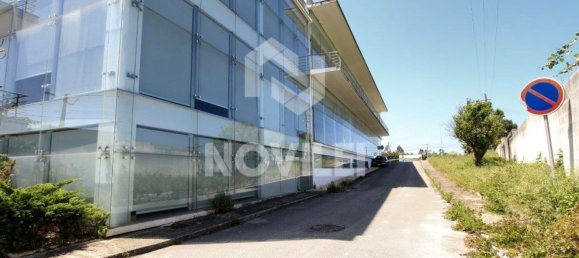 Lagerhaus in Batalha, Portugal 3556m², Nr. 10878 2
