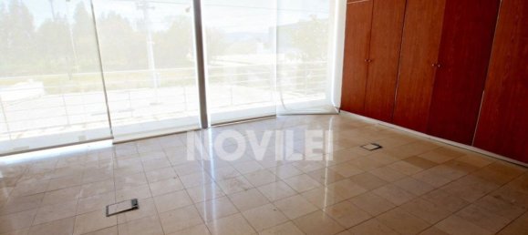 Lagerhaus in Batalha, Portugal 3556m², Nr. 10878 7