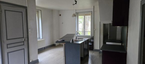 Дом с 3 спальнями в Фруар, Франция № 56423 2