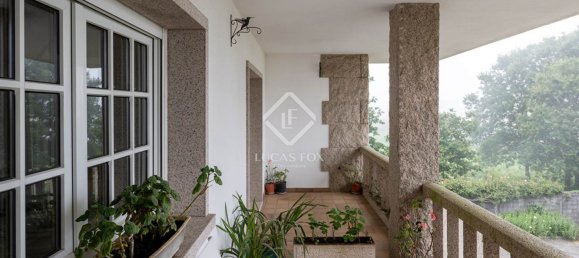 9 bedrooms Villa in A Coruna, Spain No. 47419 22