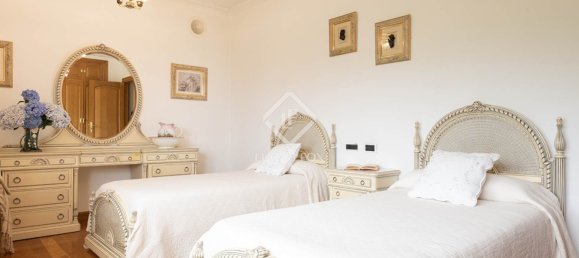 9 bedrooms Villa in A Coruna, Spain No. 47419 13