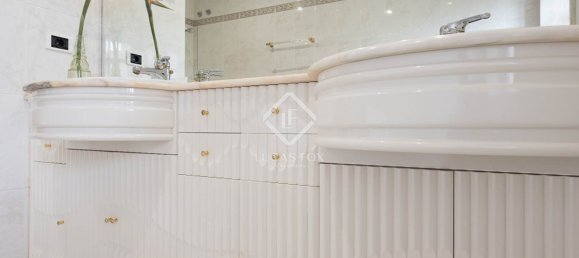 9 bedrooms Villa in A Coruna, Spain No. 47419 19