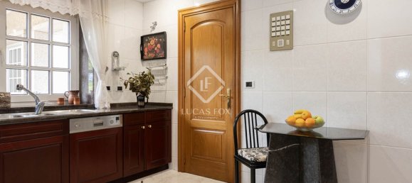 9 bedrooms Villa in A Coruna, Spain No. 47419 10