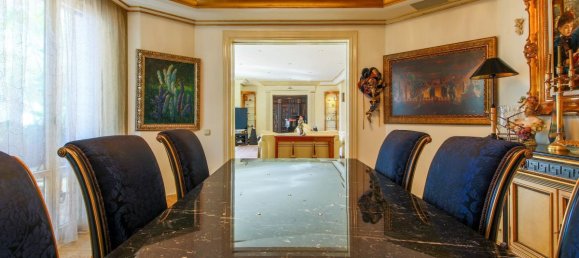 5 bedrooms Villa in Marbella Golden Mile, Spain No. 2953 19