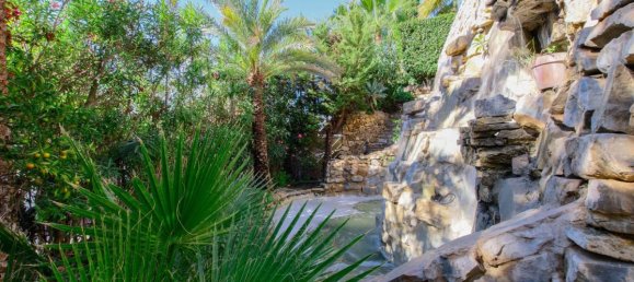 5 bedrooms Villa in Marbella Golden Mile, Spain No. 2953 9