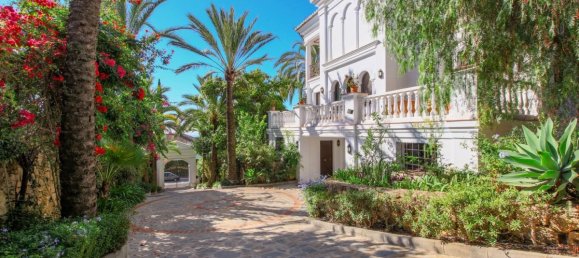 5 bedrooms Villa in Marbella Golden Mile, Spain No. 2953 6