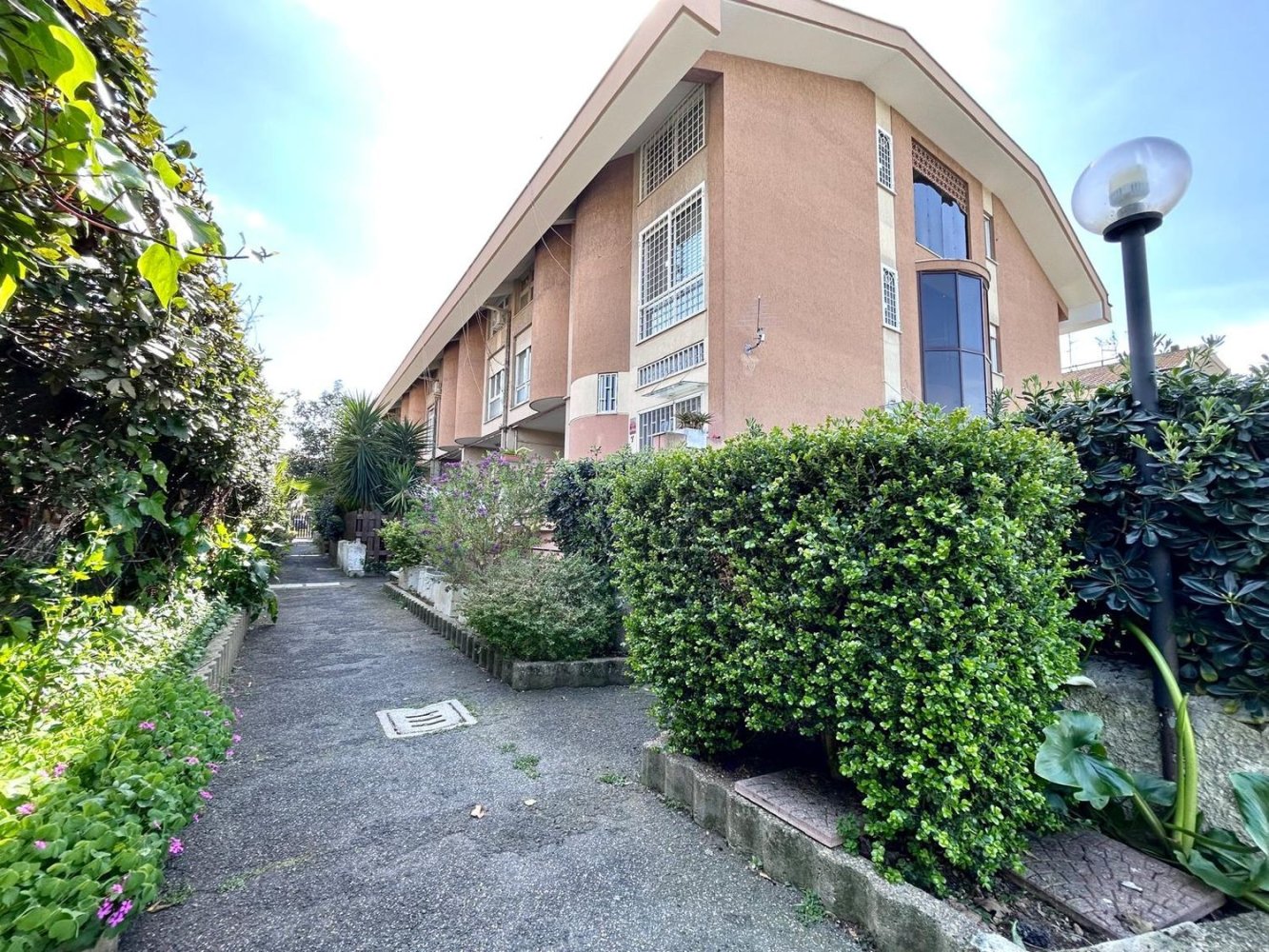 2غرفة منزل ذو طابقين في Rome, Italy رقم 209080