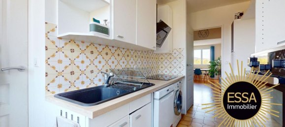 Квартира с 2 спальнями в Вирофле, Франция № 325400 19