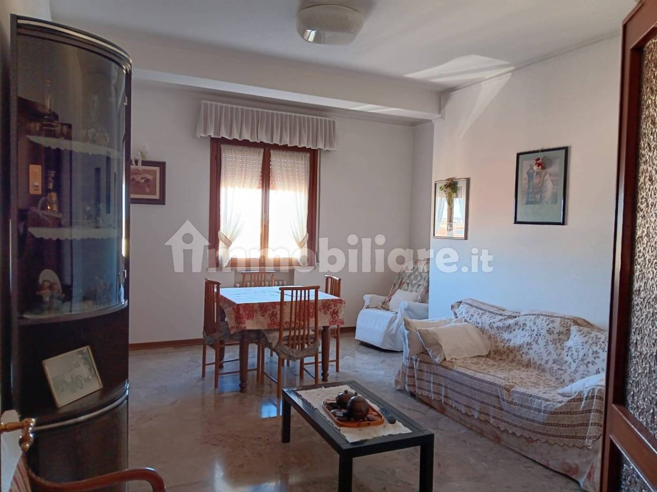 3 Schlafzimmer Wohnung in Gussola, Italy, Nr. 299760