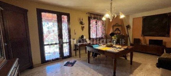 Villa de 3 dormitorios en Pegognaga, Italy No. 311350 4