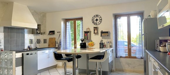 Casa de 3 dormitorios en Massay, France No. 60257 4