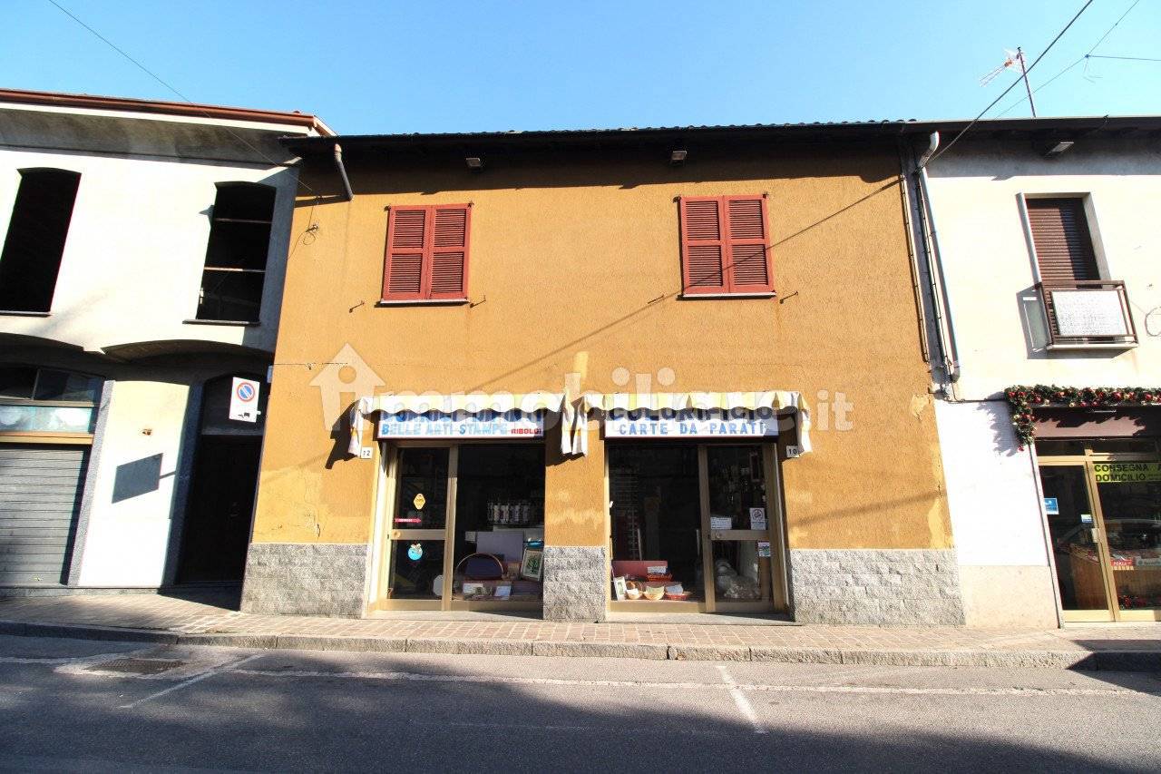 1غرفة عقار تجاري في Biassono, Italy رقم 102475