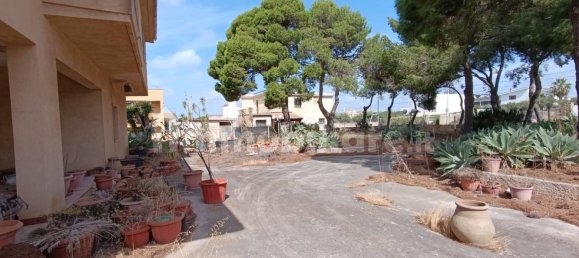 6 bedrooms Villa in Mazara del Vallo, Italy No. 355366 3