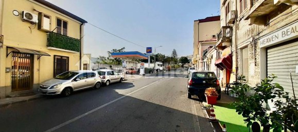 4 rooms Building in Catanzaro, Italy No. 80053 6