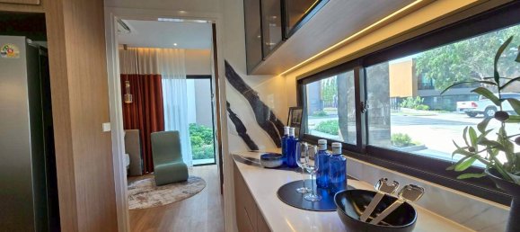 4 Schlafzimmer Haus in Chon Buri, Thailand, Nr. 86579 10