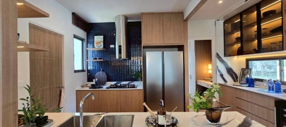 4 Schlafzimmer Haus in Chon Buri, Thailand, Nr. 86579 6