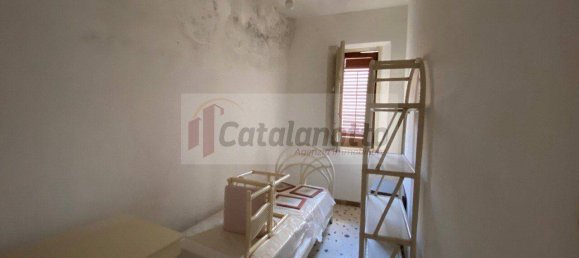 Квартира с 2 спальнями в Кастельветрано, Италия № 116260 13