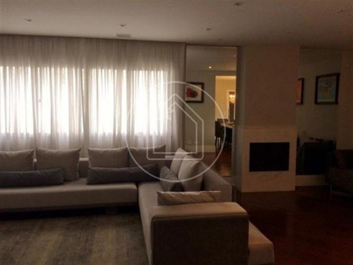 Apartamento de 3 dormitorios en Sao Paulo, Brazil No. 537442