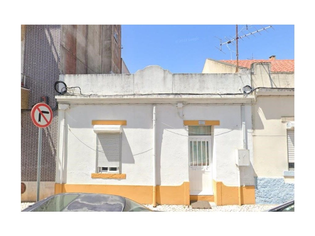 1 غرف نوم منزل في Amadora, Portugal رقم 299429