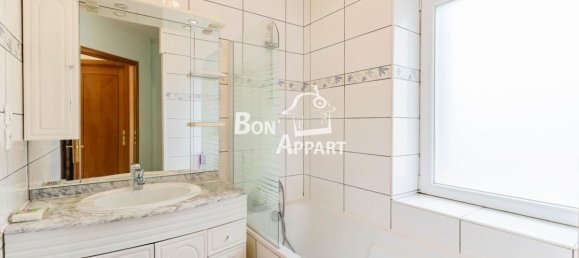 3 chambres Appartement à Homécourt, France No. 75875 9