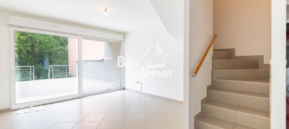 3 chambres Appartement à Homécourt, France No. 75875 6