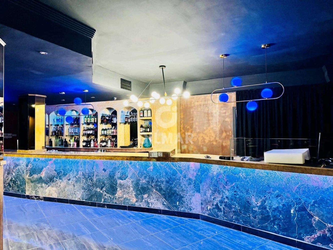 292m² Commercial property in Benalmadena, Spain No. 250278