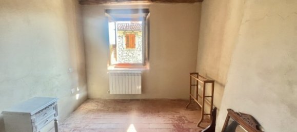 1 bedroom House in Gallicano, Italy No. 57766 17