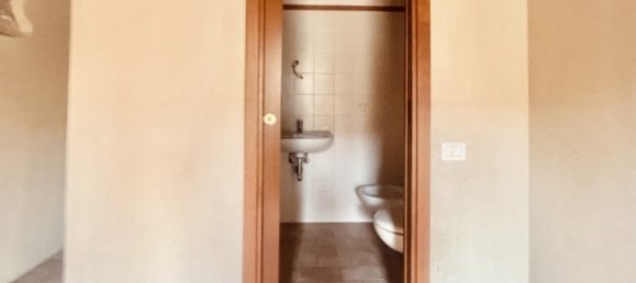 1 bedroom House in Gallicano, Italy No. 57766 7