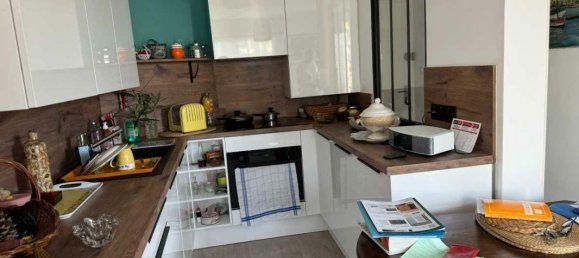 Apartamento de 1 dormitorio en Le Grau-du-Roi, France No. 205352 3