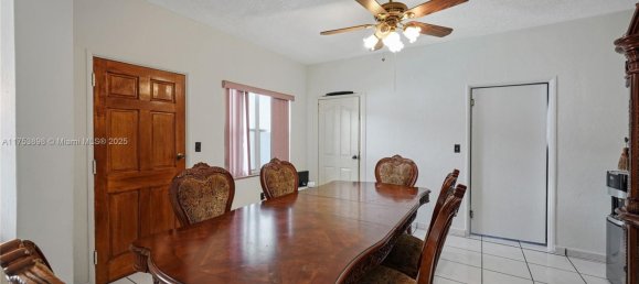 Grundstück in Miami, USA 232.16m², Nr. 615263 10