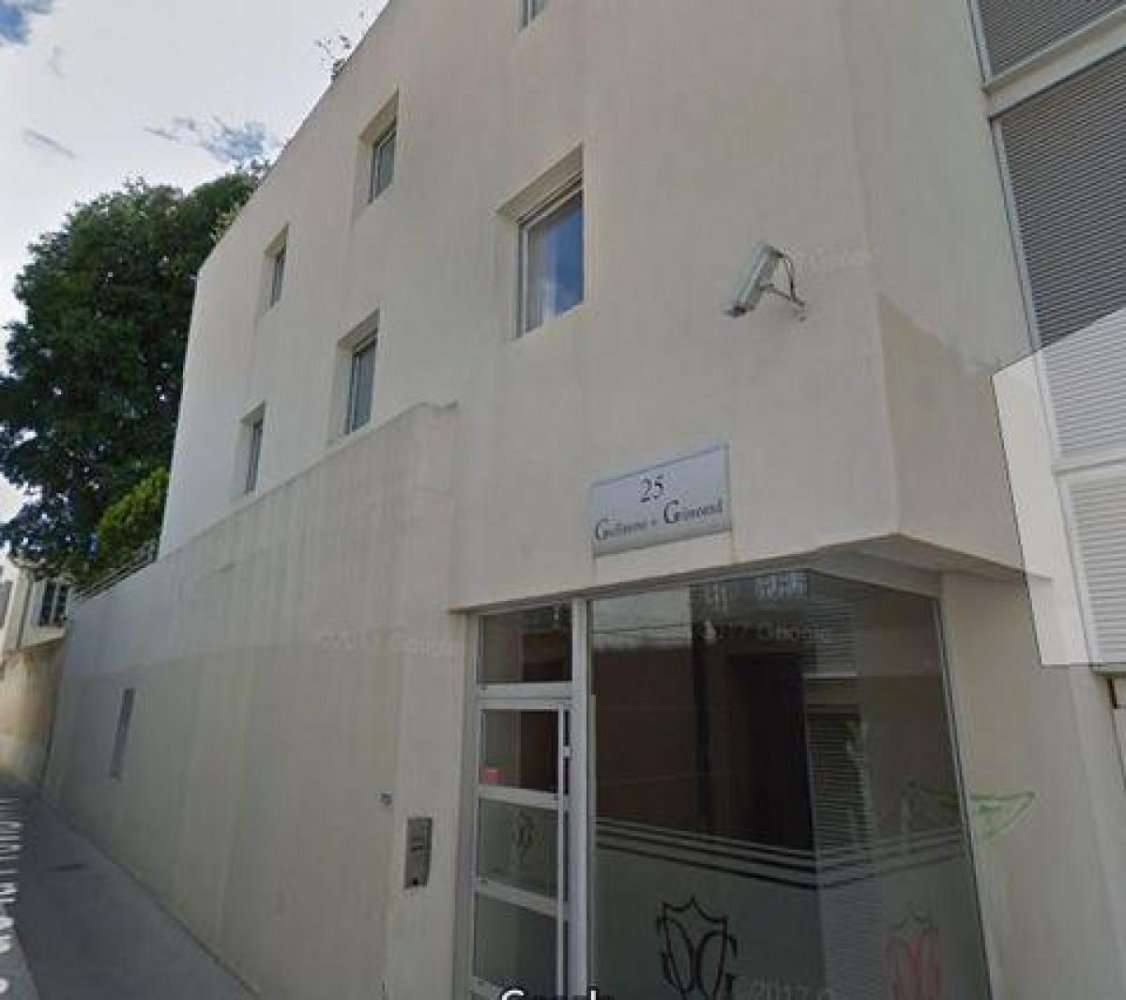 2 bedrooms Condo in Montpellier, France No. 25556