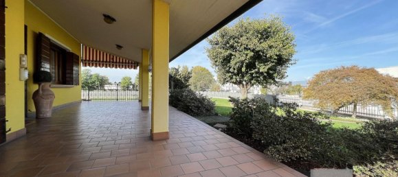 Casa de 4 habitaciónes en Piombino Dese, Italy No. 283054 13