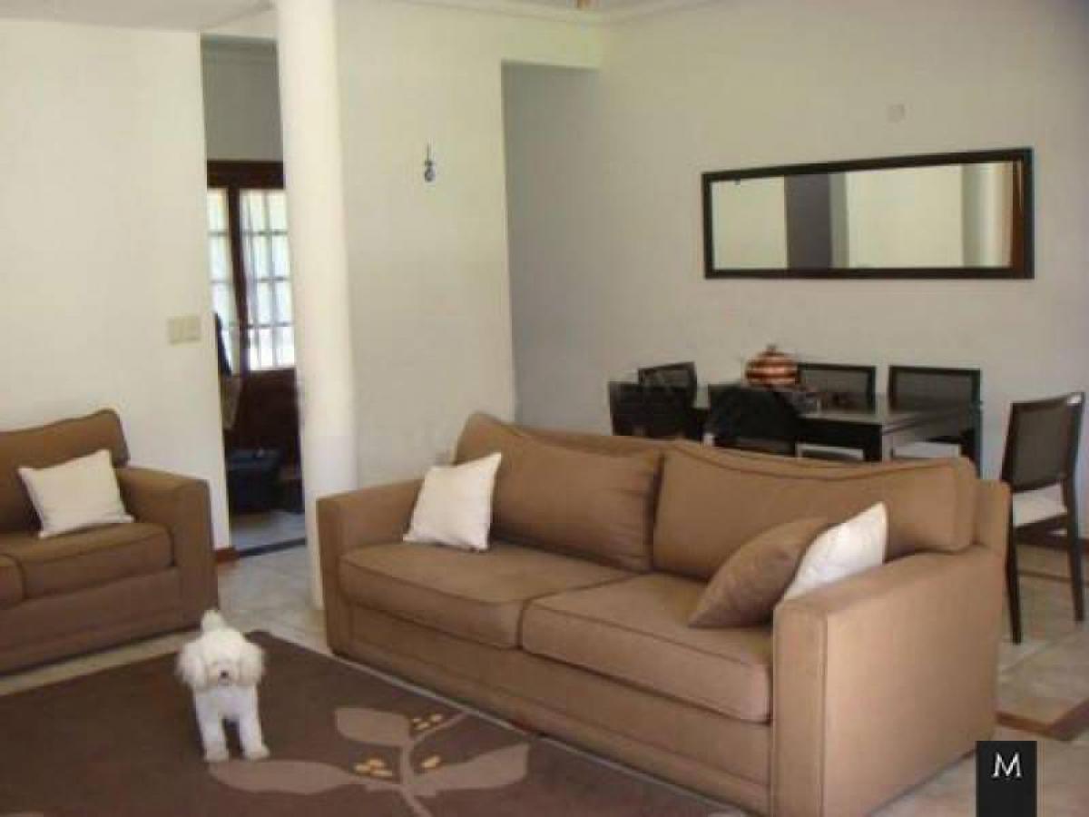 800 Schlafzimmer Haus in Pilar, Argentina, Nr. 12533