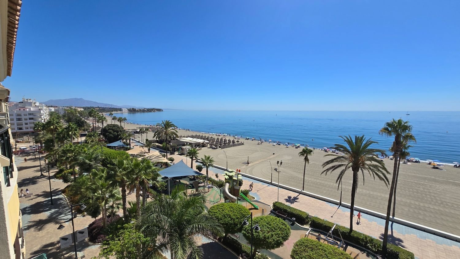 Apartamento T4 em Estepona, Spain N.º 249077