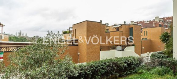 4 rooms Apartment in Rome, Italy No. 132421 19