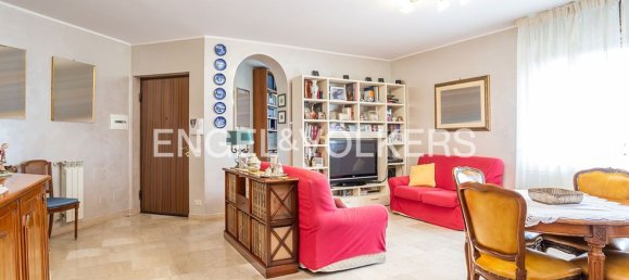 4 rooms Apartment in Rome, Italy No. 132421 4