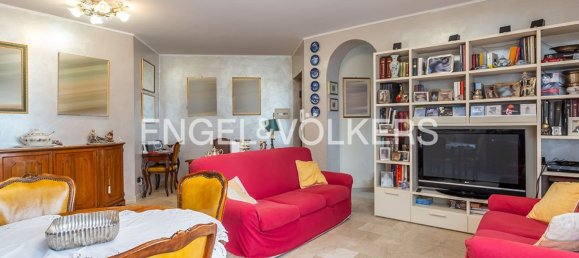 4 rooms Apartment in Rome, Italy No. 132421 7