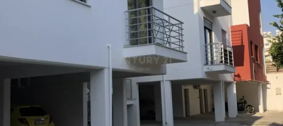 2 bedrooms Apartment in Germasogeia, Cyprus No. 4052 11