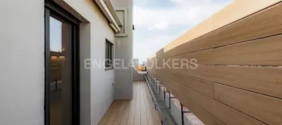 Пентхаус с 2 спальнями в Барселона, Испания № 179126 29