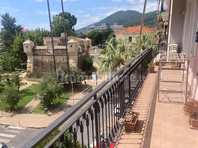 3 bedrooms Apartment in Albenga, Italy No. 307047