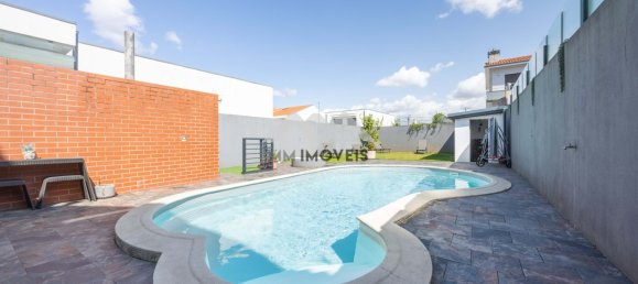 Villa T3 em Maia, Portugal N.º 325541 45