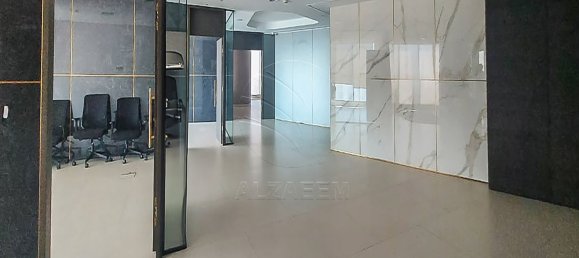 343m² Office in Abu Dhabi, UAE No. 108882 6