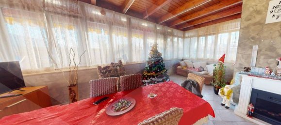 3غرفة شقة في Pomigliano d'Arco, Italy رقم 22048 5