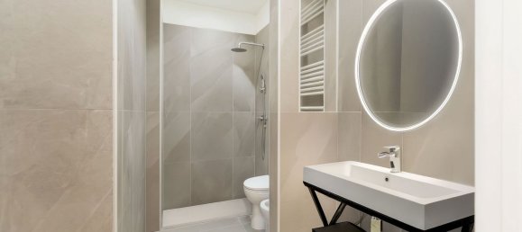 2 bedrooms Apartment in Milan, Italy No. 357769 7