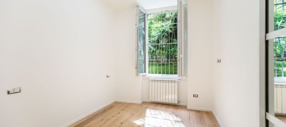 2 bedrooms Apartment in Milan, Italy No. 357769 14