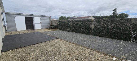 3 bedrooms House in Saint-Jean-d'Angely, France No. 282360 17