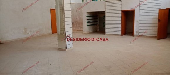 2 rooms Commercial property in Trapani, Italy No. 353465 6