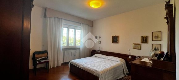 4 bedrooms Villa in Varese, Italy No. 315686 24