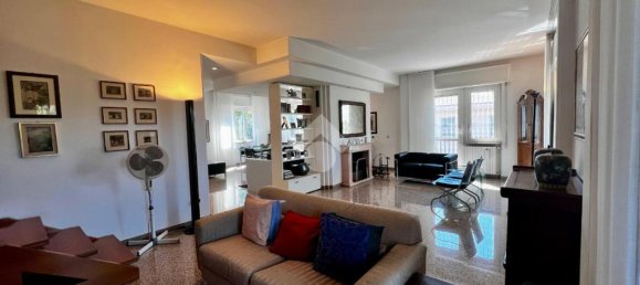 4 bedrooms Villa in Varese, Italy No. 315686 12